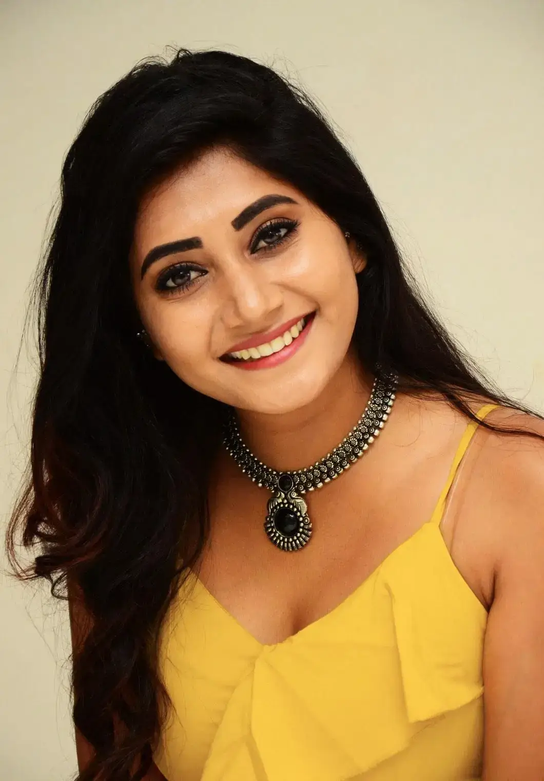 Indian Model Vasanthi Krishnan Stills in Yellow Dress